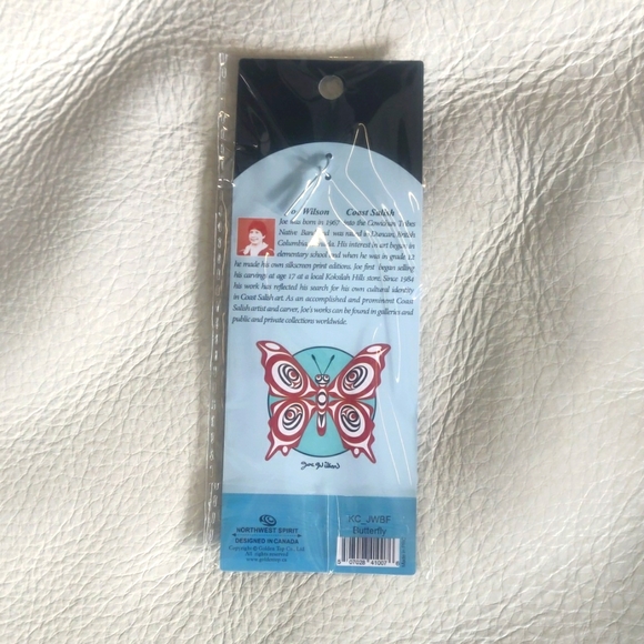 'Butterfly' Keychain Indigenous Design by Joe Wilson, Coast Salish - Picture 2 of 4